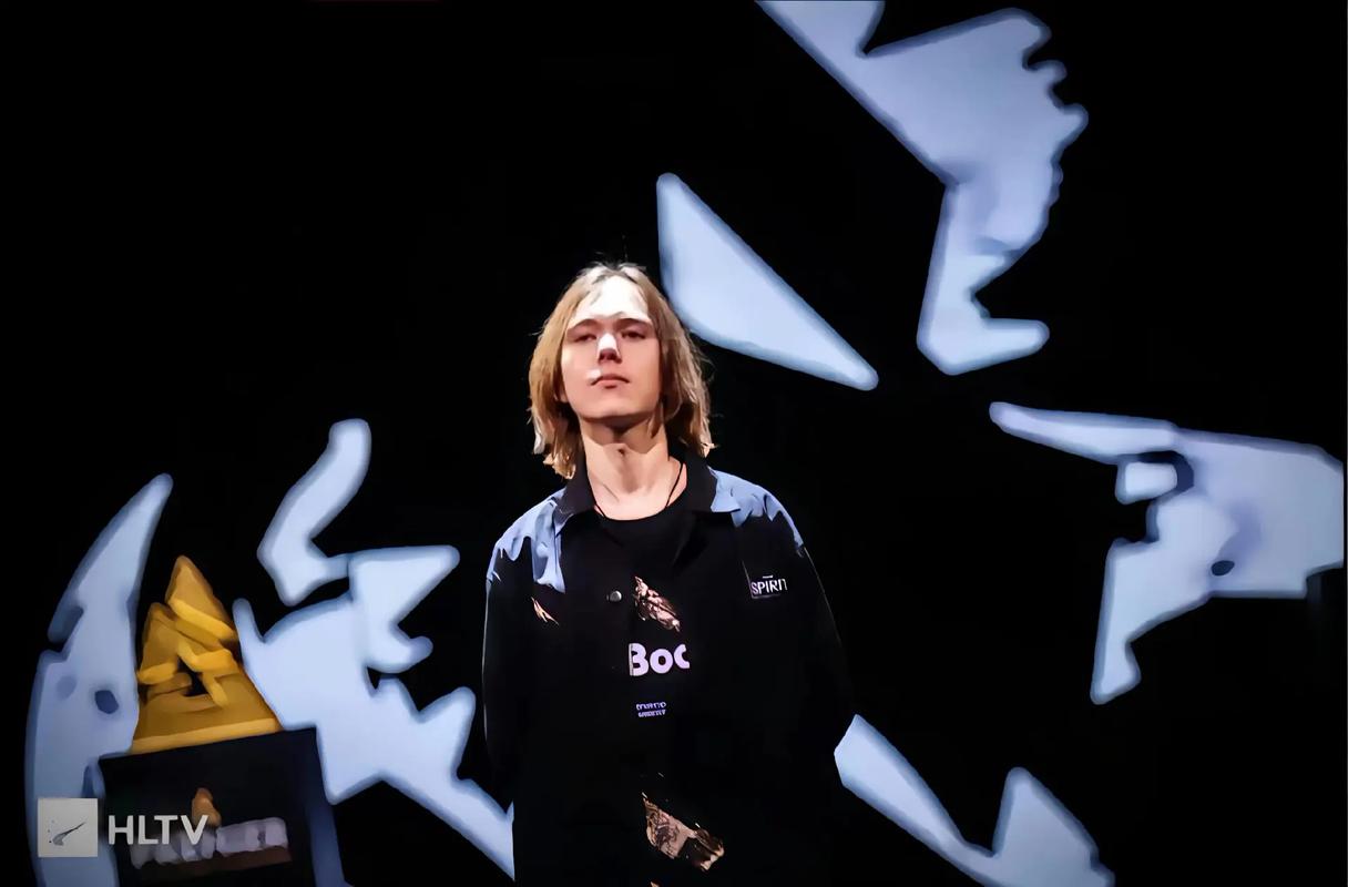 LPL will optimize the arena UI： add more information display, update the post-match data panel