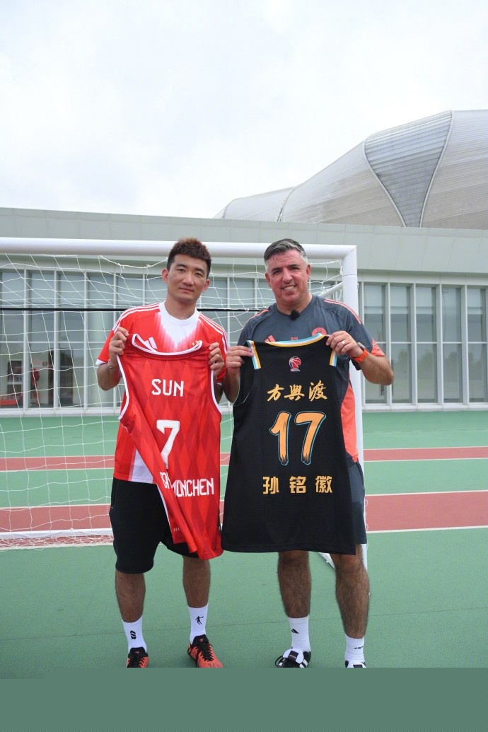 本次世界赛烬已经7连败，LPL选手参与了其中4场